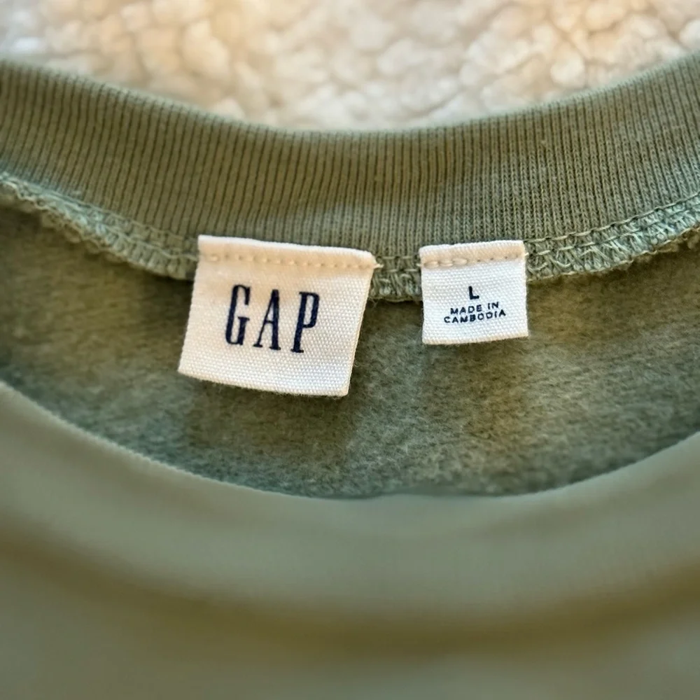 GAP Women's Pull-on Crewneck Logo Sweatshirt “Gasoline Green” - Picture 5 of 7